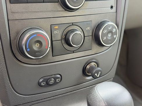 Used 2007 Chevrolet HHR LT image 11