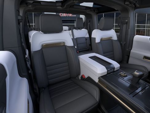 New 2025 GMC Hummer EV 2X w/ LPO, Storage Package AWD/4WD image 16
