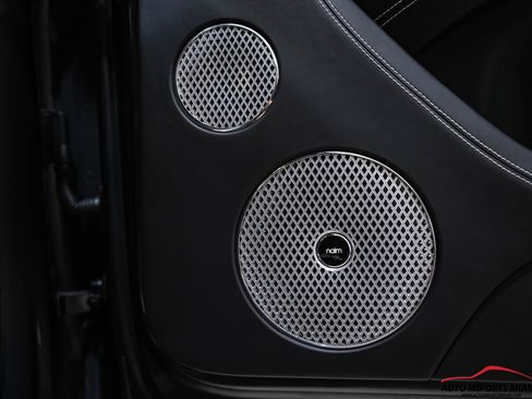 Used 2021 Bentley Bentayga image 50