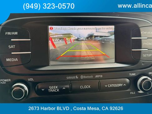 Used 2014 Kia Soul + w/ UVO w/Eservices Package image 12