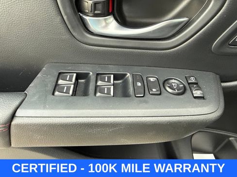 Certified 2025 Honda Pilot Black Edition image 16