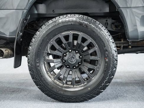 Used 2021 Ford F350 Lariat image 21