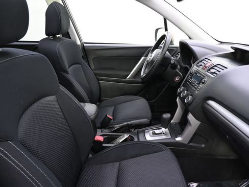 Used 2015 Subaru Forester 2.5i Premium w/ All-Weather Package AWD/4WD image 15