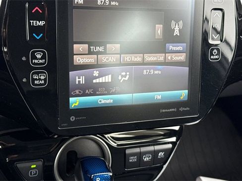 Used 2020 Toyota Prius Prime XLE image 25