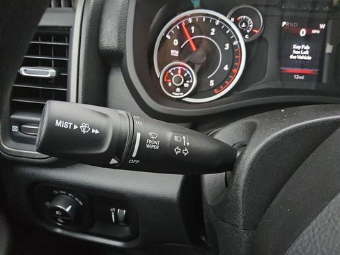 New 2026 RAM 5500 Tradesman w/ Chrome Appearance Group AWD/4WD image 31