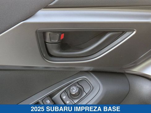 Certified 2025 Subaru Impreza 2.0i AWD/4WD image 13