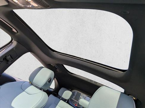 Used 2026 Mercedes-Benz GLA 250 image 14