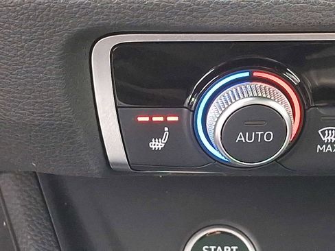 Certified 2023 Audi Q3 2.0T Premium w/ Black Optic Sport Package image 19