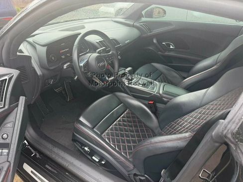 Used 2021 Audi R8 V10 RWD image 6