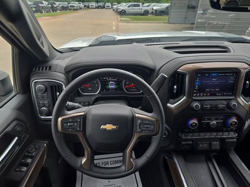 Used 2023 Chevrolet Silverado 3500 High Country w/ LPO, Dark Essentials Package AWD/4WD image 18