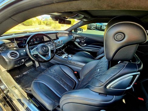 Used 2020 Mercedes-Benz S 560 4MATIC Coupe image 27