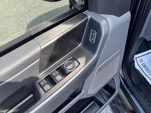 Used 2025 Ford F150 Lightning Flash AWD/4WD image 12