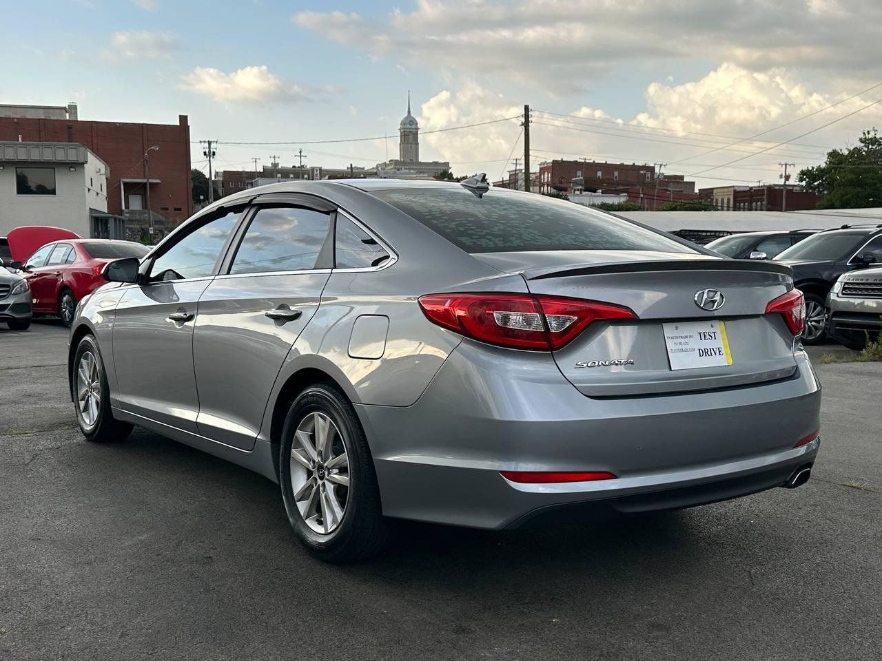 Used 2015 Hyundai Sonata SE FWD image 8