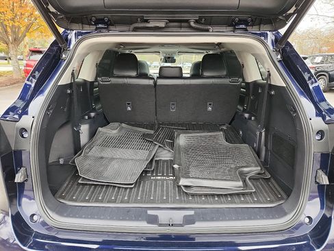 Certified 2022 Toyota Highlander XLE image 29