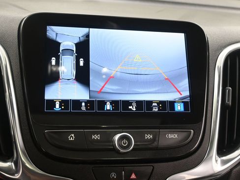 Used 2024 Chevrolet Equinox Premier AWD/4WD image 28