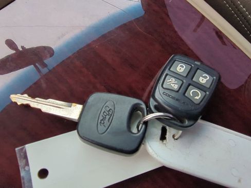 Used 2004 Ford Excursion Eddie Bauer image 33