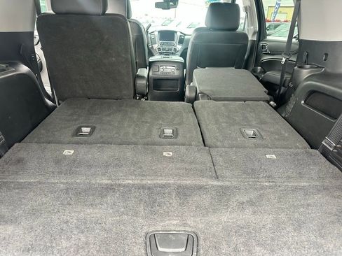 Used 2019 Chevrolet Tahoe LT image 19