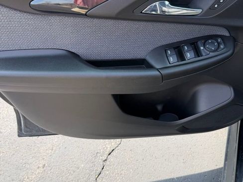 Used 2023 Chevrolet TrailBlazer LT w/ Convenience Package image 12