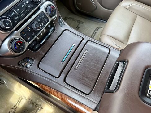Used 2016 Chevrolet Tahoe LTZ AWD/4WD image 26