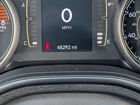 Used 2022 Jeep Cherokee Latitude image 24