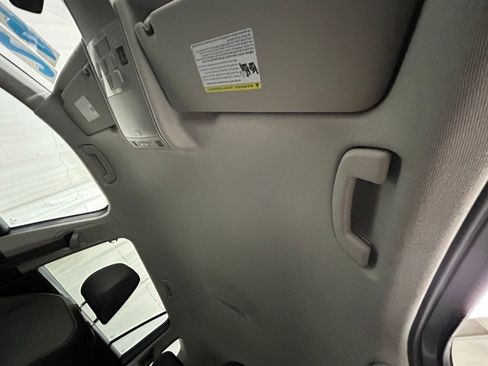 Used 2024 Volkswagen Tiguan Wolfsburg Edition image 25