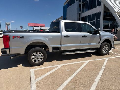 Used 2024 Ford F250 XLT w/ FX4 Off-Road Package AWD/4WD image 6