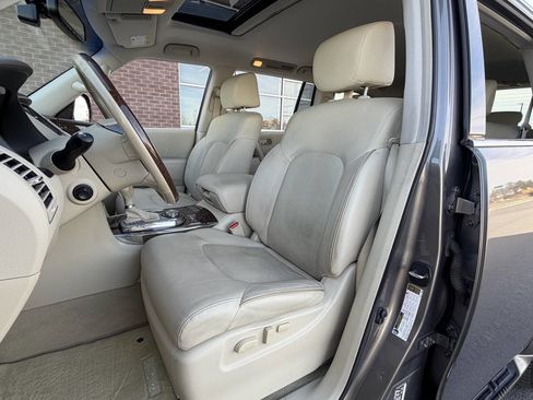 Used 2016 INFINITI QX80 Luxe w/ 22" Wheel Package image 13