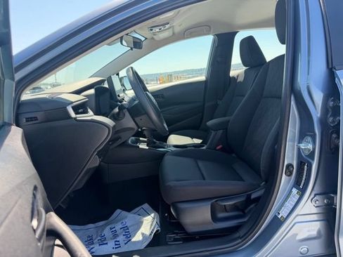 Used 2024 Toyota Corolla LE FWD image 9