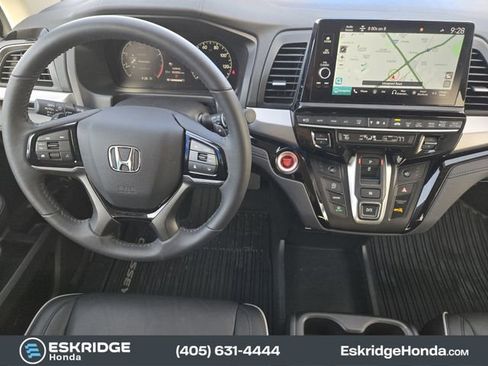 Certified 2026 Honda Odyssey Touring image 29