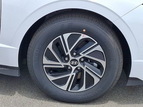 New 2026 Hyundai Sonata Blue FWD image 8