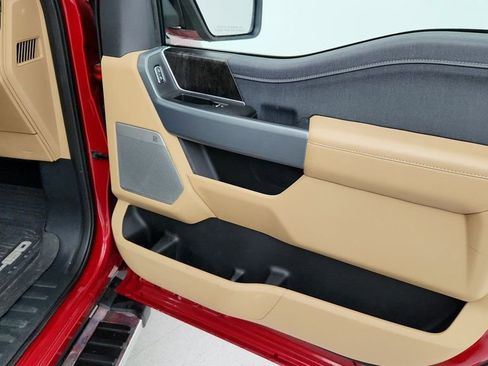 Used 2022 Ford F150 Lariat image 25