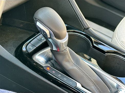 Used 2024 Buick Encore GX Preferred image 16