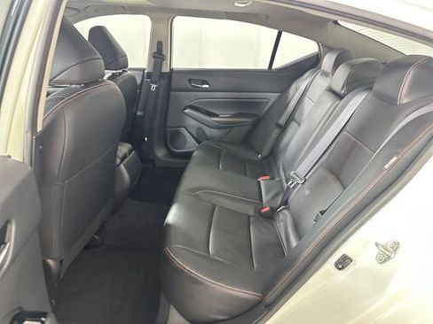 Used 2023 Nissan Altima 2.5 SR w/ SR Premium Package image 25