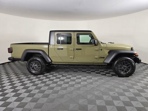 New 2026 Jeep Gladiator Sport image 3