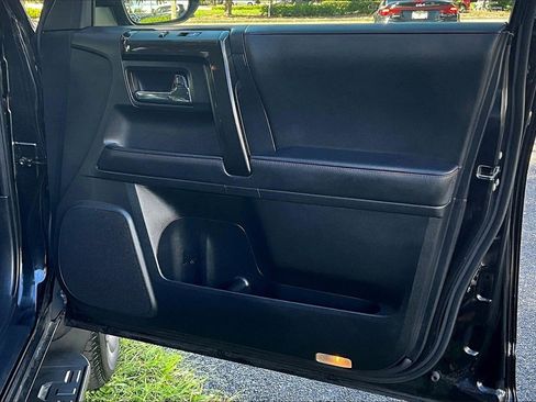 Used 2024 Toyota 4Runner TRD Off-Road Premium image 20