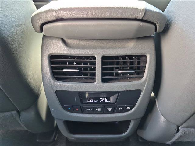 Used 2016 Acura MDX w/ Technology Package AWD/4WD image 18