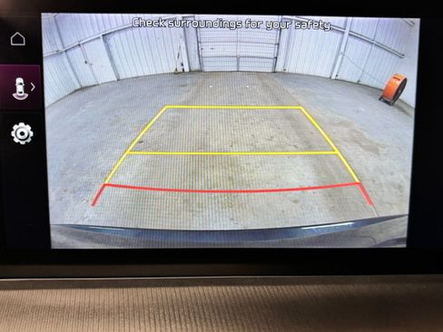 Used 2024 Kia Telluride S w/ S Sunroof Package FWD image 14