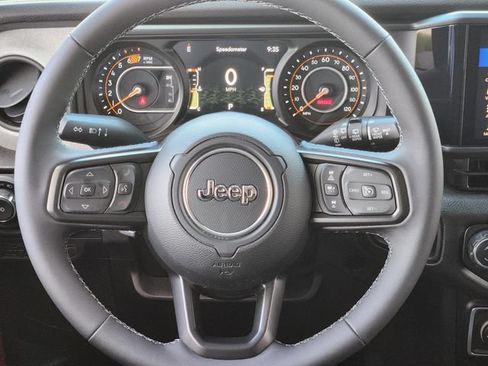Certified 2026 Jeep Wrangler Unlimited Sport AWD/4WD image 29