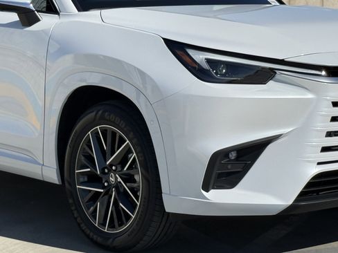 New 2026 Lexus TX 350 AWD image 4