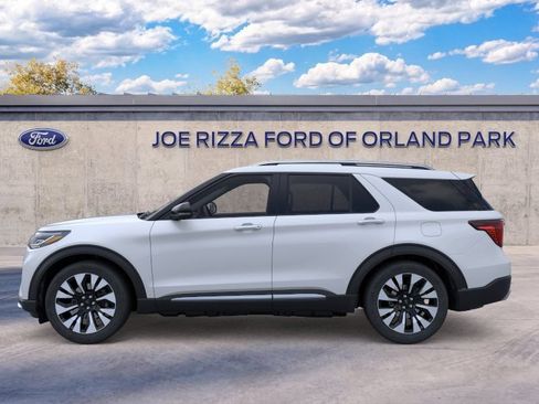 New 2026 Ford Explorer Platinum w/ LUX Leather Package AWD/4WD image 3