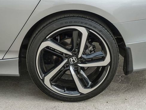 Used 2022 Honda Accord Sport Special Edition image 11