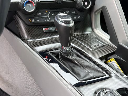 Used 2019 Chevrolet Corvette Z06 RWD image 14
