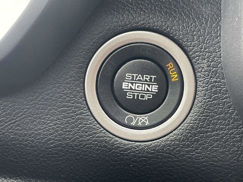 Used 2024 RAM 2500 Big Horn w/ Bed Utility Group image 21