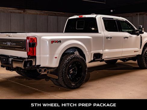 Used 2024 Ford F350 King Ranch w/ Chrome Package image 10