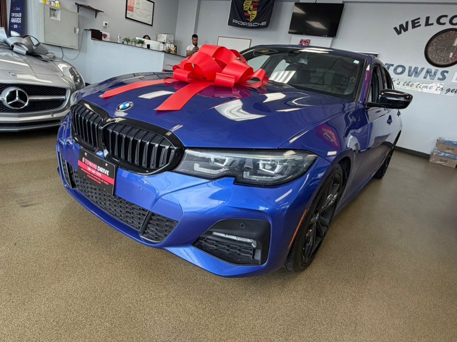 Used 2022 BMW 330i Sedan w/ M Sport Package RWD image 9