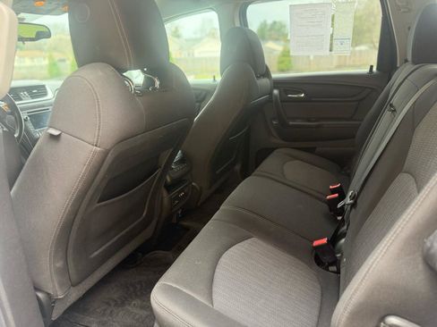 Used 2016 Chevrolet Traverse LT w/ Traveler's Package image 32