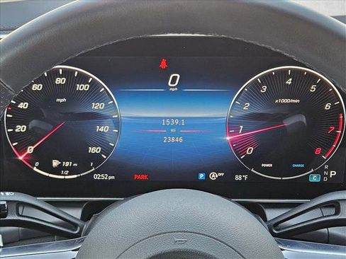 Certified 2023 Mercedes-Benz GLC 300 image 11