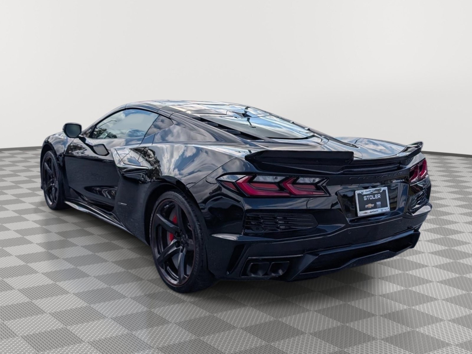 Used 2024 Chevrolet Corvette E-Ray AWD/4WD image 3