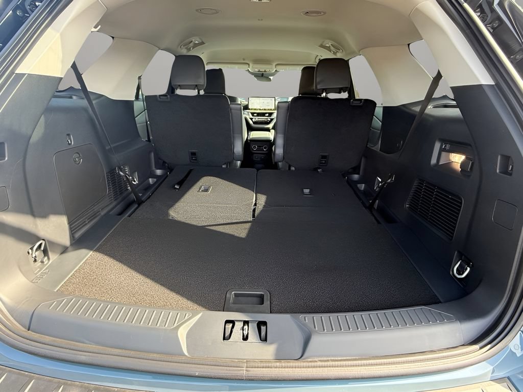 New 2026 Ford Explorer Active w/ Active Comfort Package AWD/4WD image 30