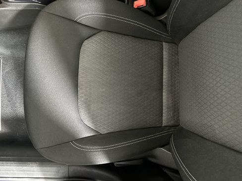 Used 2021 Jeep Renegade Latitude w/ Sun & Sound Group AWD/4WD image 24